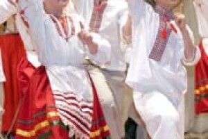 ЧАРУЮЧЕ ДИВО — ТАНЦІ «ВОЛИНЯНОЧКИ»