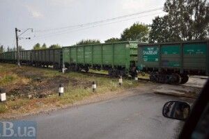У Хмельницькому 18-річний місцевий житель отримав удар струмом при спробі зробити селфі на даху поїзда 