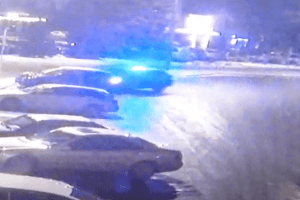 Показали момент аварії за участю поліцейського авто в центрі Луцька (Відео)