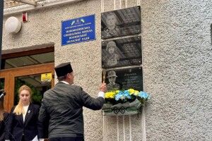 У громаді на Волині відкрили меморіальні дошки полеглим Героям
