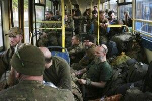 Повідомили, де перебувають полонені захисники Маріуполя 