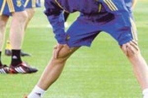 «НИНІШНІ ЗІРОЧКИ «ДИНАМО» - НІХТО У ФУТБОЛІ»