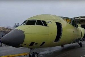 «Антонов» презентував перший військово-транспортний літак нового покоління (Відео) 