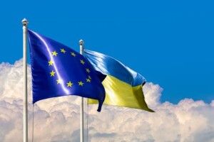 Понад 70% українців підтримують вимогу ЄС про реформи для відкриття переговорів про вступ
