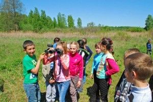 Другокласники у лісі шукали сліди диких звірів