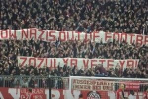 «І ти, «Баваріє»?»: купка вболівальників мюнхенського клубу долучилася до цькування Романа Зозулі (фото)