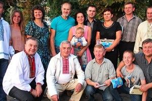 В Америку Василь Гриб узяв баян і збірку «Волинь моя»