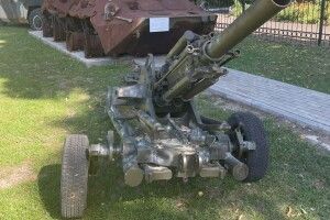 Музей у Луцьку поповнився трофейною зброєю окупантів