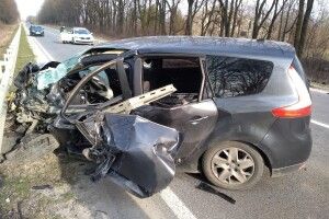 На Львівщині 15-річний хлопець за кермом Mitsubishi потрапив у ДТП (Фото)