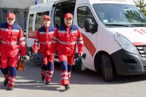 У МОЗ зафіксували історичний максимум дзвінків до швидкої