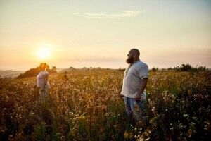 Подружжя лучан переселилися на хутір, щоб розводити овець