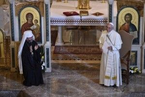 «Я прошу Всевишнього, щоб зброя замовкла», – Папа Римський на зустрічі з українцями