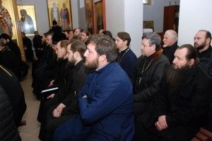 У Хрестовоздвиженському храмі зібралися священики Луцького міського благочиння