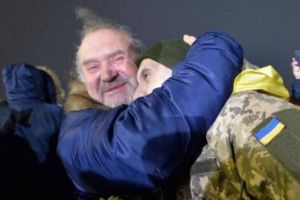 Цього хлопчика ніхто не зустрічав,і я був для нього за батька на хвилинку