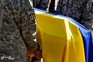 У великій громаді на Волині просять гідно провести в останню путь двох воїнів