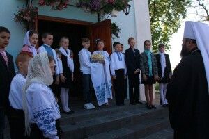 Митрополит Михаїл гайнув у Радомишль і закликав тамтешнє жіноцтво народжувати стільки дітей, скільки посилає Господь (фото)