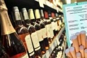 У селищі на Волині в магазині продавали підроблену горілку відомих брендів
