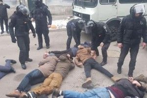 За «Лягай, Бандеро!» «паршивий мєнт» таки відповість