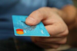 Виїзд в Польщу: Скільки грошей потрібно українським біженцям на початках?