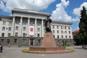 Найбільший університет області знову - Волинський