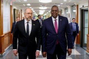 Шмигаль в США: дайте ракети більшої дальності
