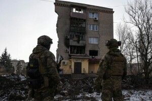 На Бахмутському напрямку Сирський  ухвалив з командирами низку необхідних рішень 