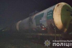 В Дубно хлопчик намагався загасити товариша, який спалахнув, коли його вдарило струмом на товарному вагоні