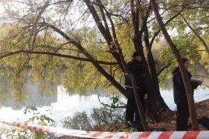 Горе-матір викрала та втопила своїх малолітніх дітей