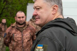«Якщо ми вже вдаримо, то там нічого не залишиться», – Порошенко про дрони над кремлем
