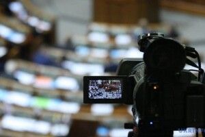 Депутати хочуть зобов’язати місцеві ради транслювати свої засідання