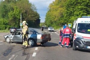 Біля Луцька внаслідок ДТП постраждали четверо дітей 