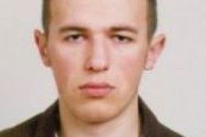 Поліція розшукує 40-річного лучанина за скоєння розбійного нападу