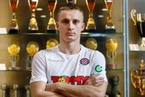 СК «Дніпро-1» оголосив про перехід екс-захисника «Волині» Олександра Сватка
