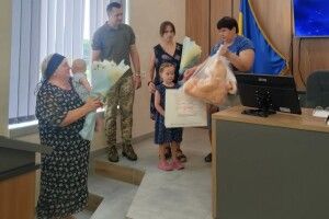 На Волині родині загиблого на війні Героя вручили орден