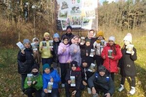 Ківерцівські п'ятикласники на власні очі побачили, як Цуманська пуща готується до зими (Фото)