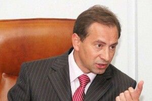 Шок: в Україні можуть закрити тисячі шкіл (Відео)
