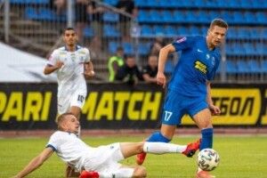 «Геть з клубу»: одесити виганють новачків Чорноморця (Фото)