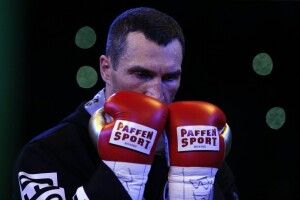 Володимир Кличко може повернутися на ринг заради рекорду