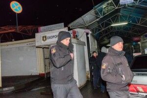 «Не були у балакалавах»: Муніципальна варта Луцька прокоментувала сутички на Старому ринку