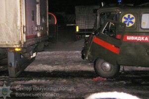 Водій на «BMW» у Ковелі влетів у «швидку»