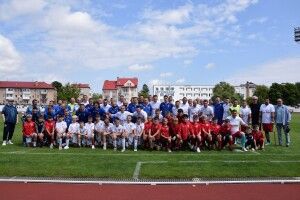 Зірки футболу – від Михайличенка, Саленка, Леоненка до Мілевського – зробили добру справу на Волині 