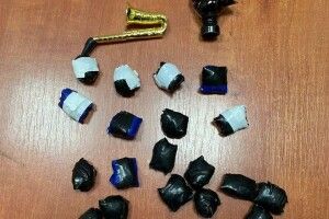 Спіймали чоловіка з повним рюкзаком наркотиків