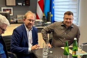 Здружились під час війни: до Нововолинська приїхав мер німецького міста-побратима