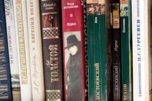 Мешканці Прилук здали на макулатуру майже 2 тонни російськомовної літератури