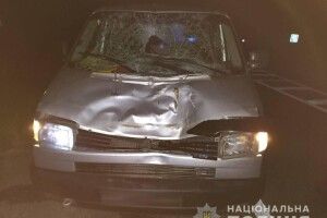 У Володимир-Волинському районі авто на смерть збило пішохода: деталі (Фото 18+)