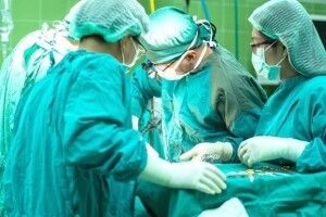 8-річний хлопчик з Львівщини за півроку двічі переніс трансплантацію нирки 