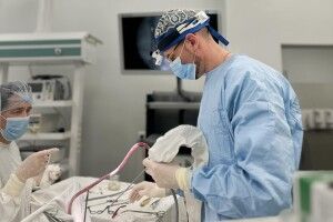 На Волині одночасно проведели дві ЛОР-операції 5-річній дівчинці