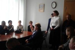 У Рівненській ОДА скандал через образу «атовців» водієм зі Здолбунова 