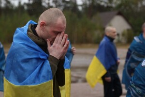 Мати привласнила 4 мільйони виплат на сина, поки той був у полоні (Відео)
