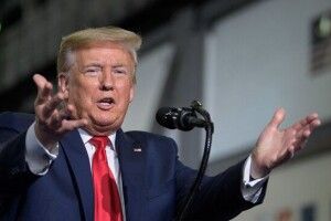 Офіційно: Трамп подав заявку участь у президентських виборах США 2024 року